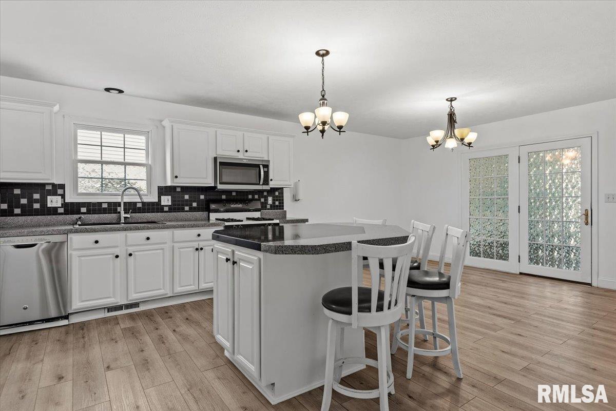 6505 Christine Court Springfield, IL 62712 - Photo 7 of 30
