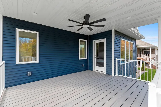 $849,900 | 2534 North Stellita Circle, De Pere, WI 54115