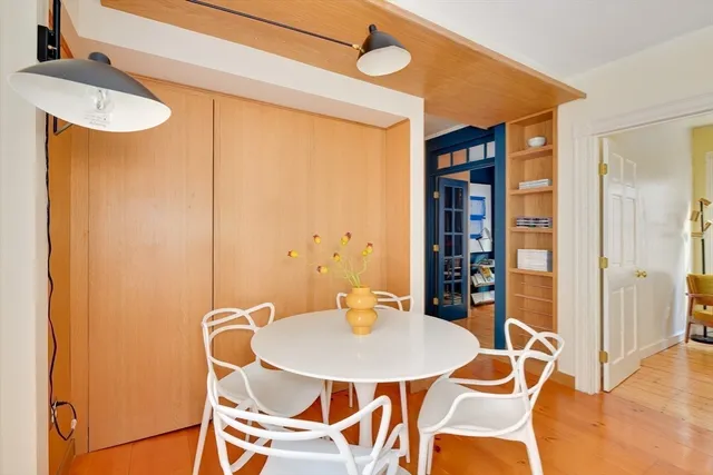 $879,000 | 33 Line Street, Unit 1, Cambridge, MA 02138