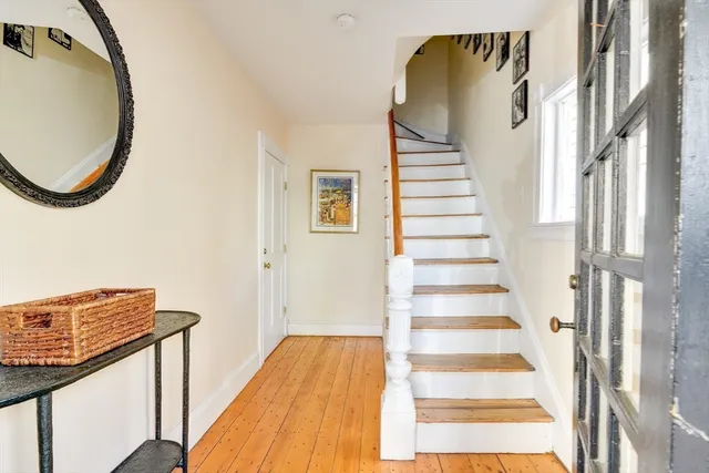 $879,000 | 33 Line Street, Unit 1, Cambridge, MA 02138