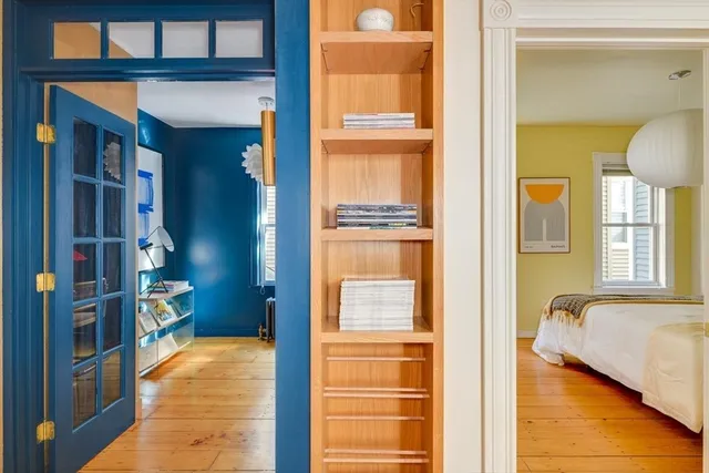 $879,000 | 33 Line Street, Unit 1, Cambridge, MA 02138