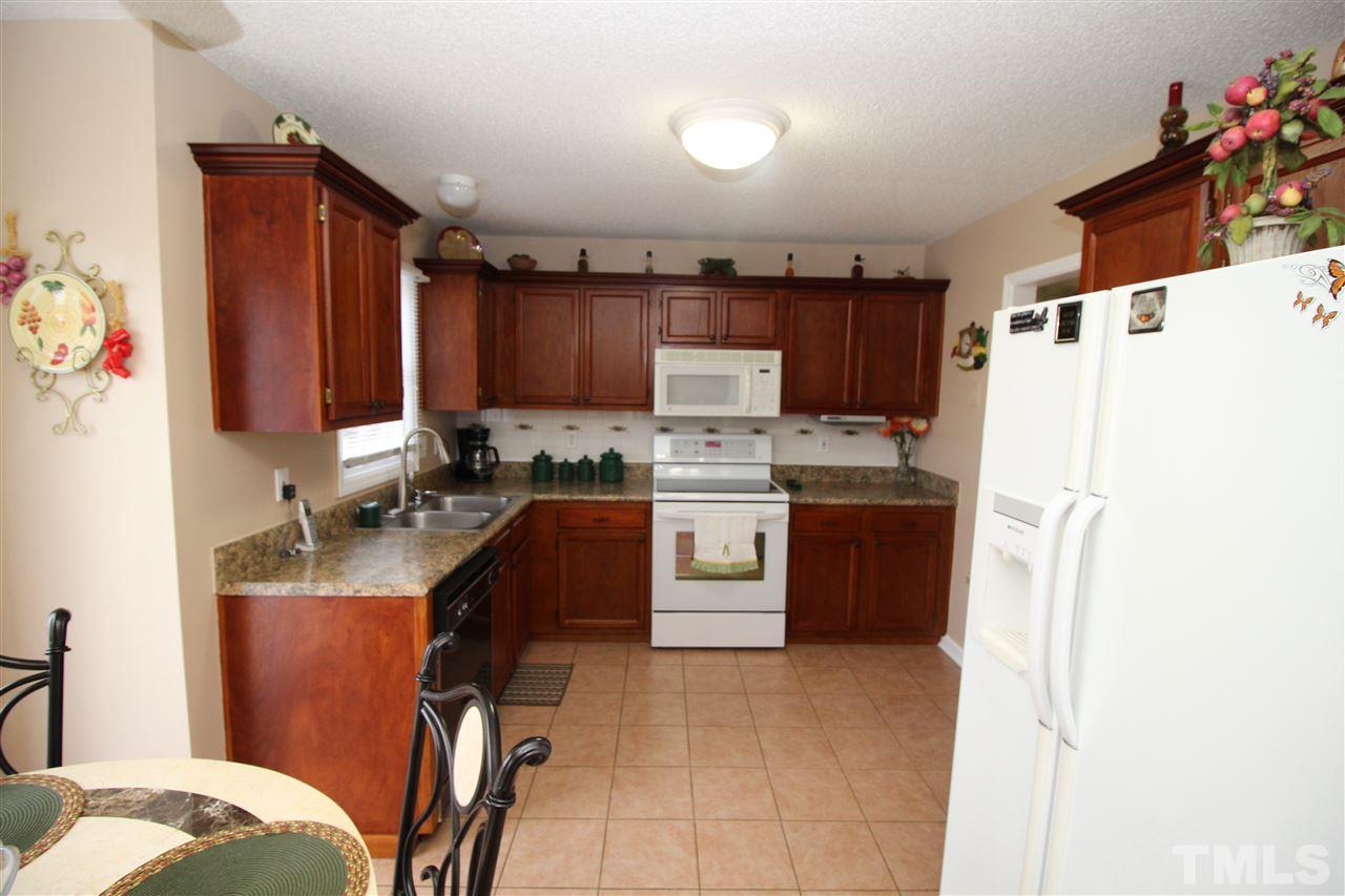 408 Wildoat Place Raleigh, NC 27610 - Photo 11 of 25 Gallery Image 11