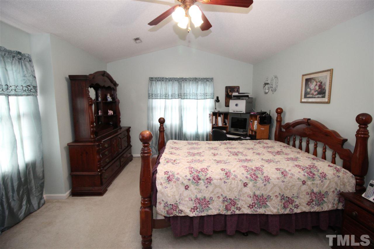 408 Wildoat Place Raleigh, NC 27610 - Photo 18 of 25 Gallery Image 18
