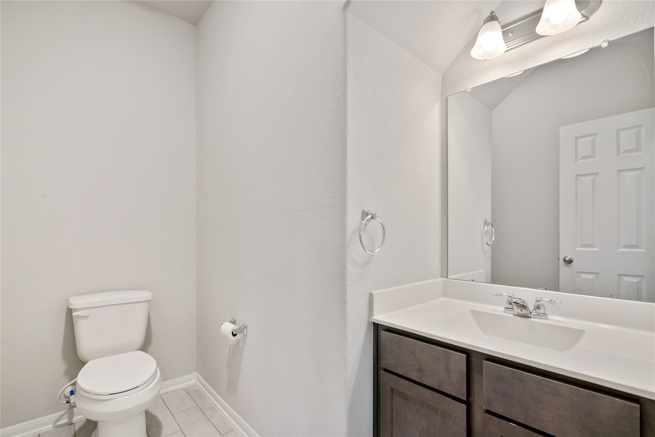 16320 Olive Sparrow Drive Conroe, TX 77385 - Photo 4 of 40