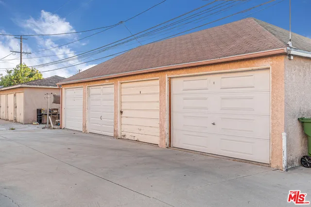 $3,195 | 3725 South Victoria Avenue, Los Angeles, CA 90016