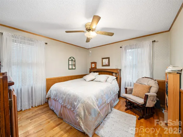 $215,000 | 1280 Hamburg Road, Bakersville, NC 28705