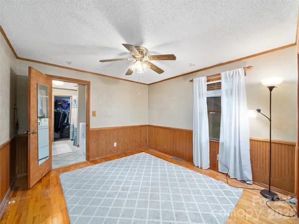 $215,000 | 1280 Hamburg Road, Bakersville, NC 28705