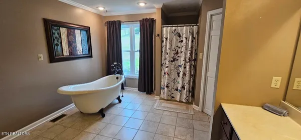 $585,000 | 3313 Bentwood Drive, Kodak, TN 37764