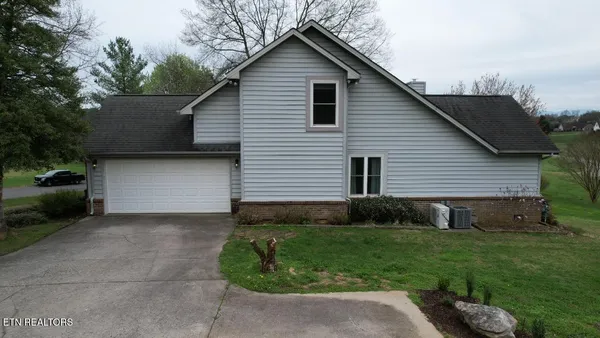 $585,000 | 3313 Bentwood Drive, Kodak, TN 37764