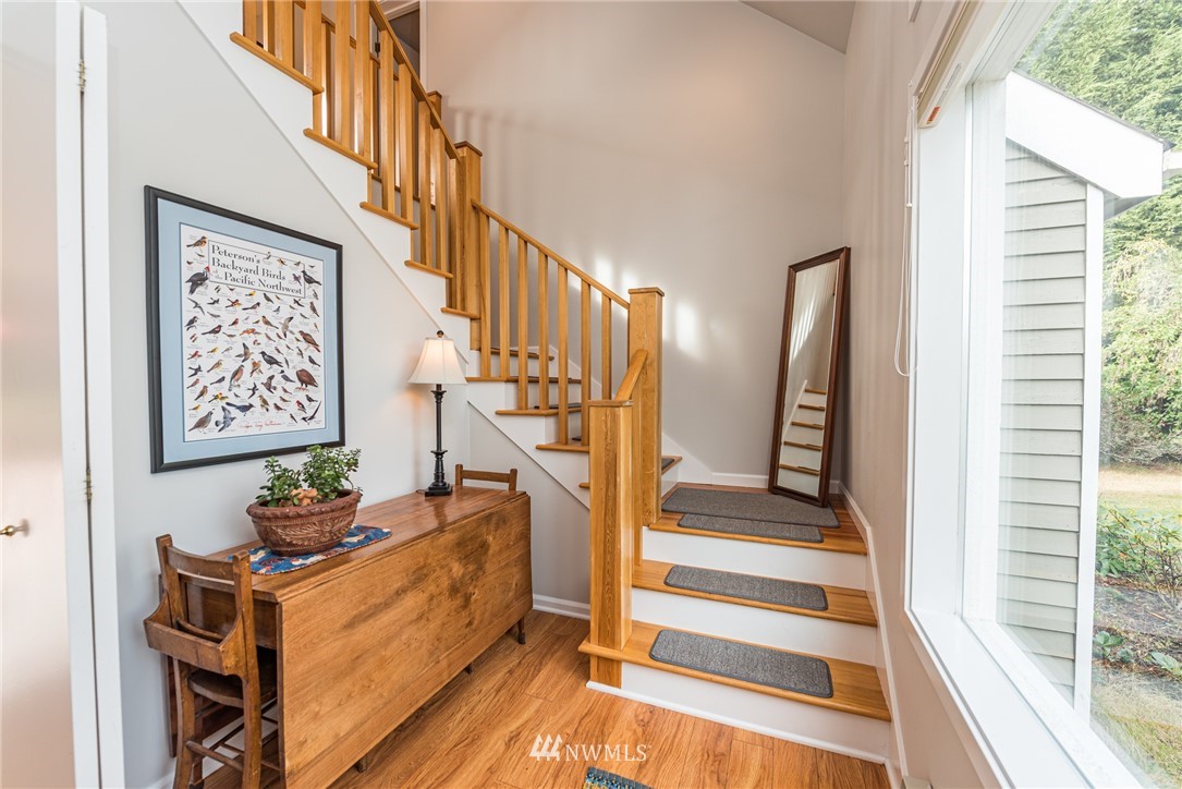 481 Holgerson Road Sequim, WA 98382 - Photo 25 of 40 a view of entryway