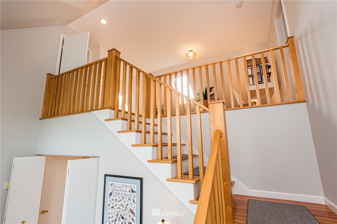 481 Holgerson Road Sequim, WA 98382 - Photo 26 of 40 a view of entryway with wooden floor