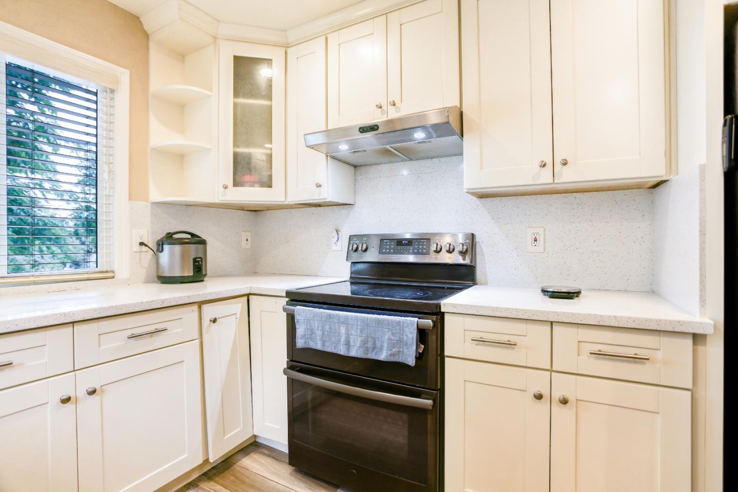 160 Senter Road San Jose, CA 95111 - Photo 21 of 52 Gallery Image 21