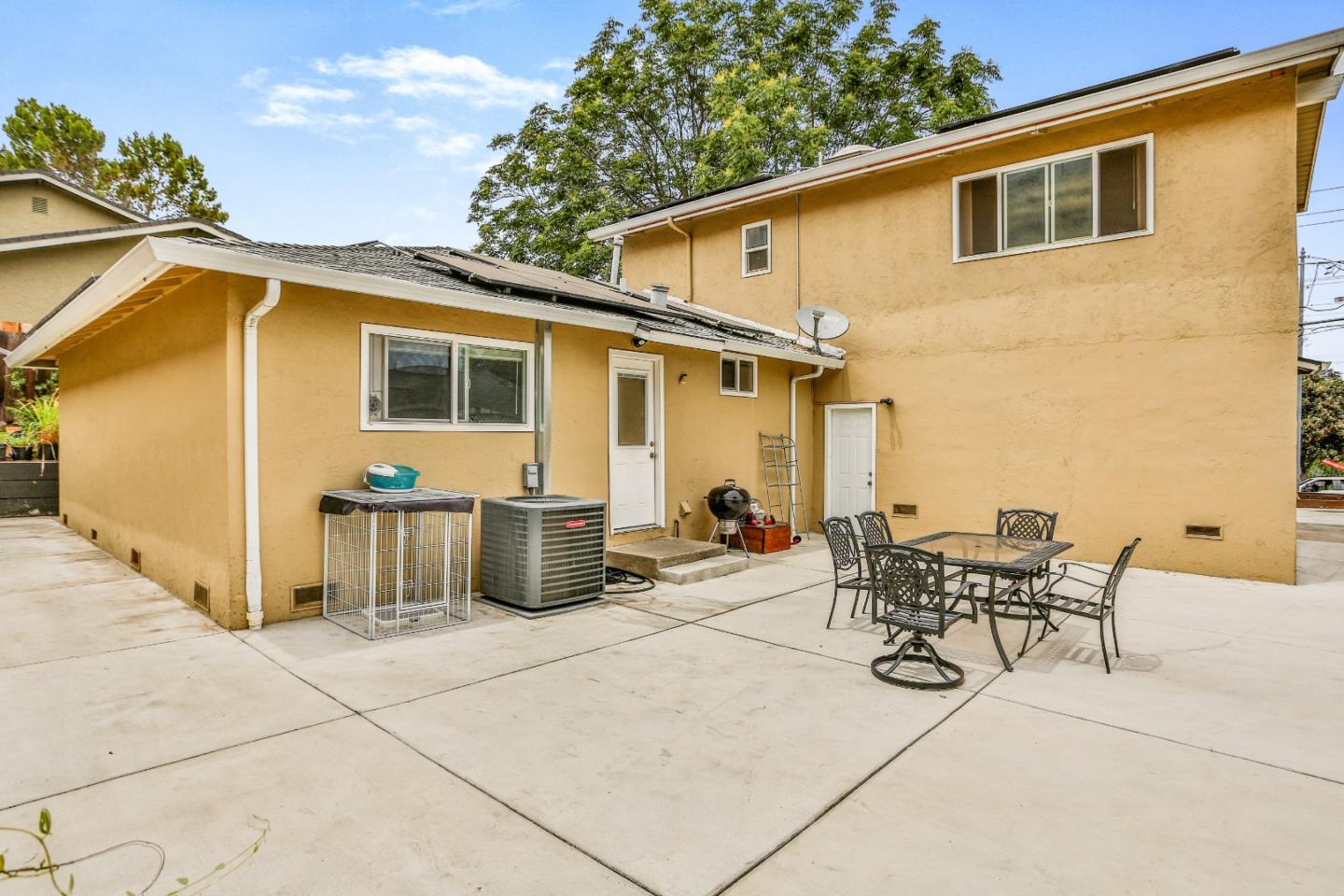 160 Senter Road San Jose, CA 95111 - Photo 5 of 52 Gallery Image 5