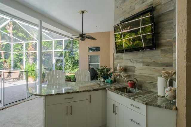 $1,199,900 | 110 Deerpath Drive, Oldsmar, FL 34677