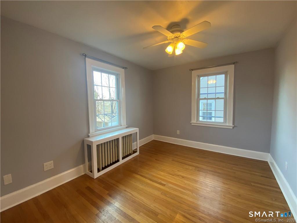 71 Fennbrook Road West Hartford, CT 06119 - Photo 17 of 27