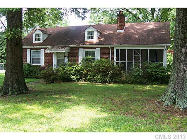 622 West Craighead Road Charlotte, NC 28206 - Photo 1 of 7 Gallery Image 1