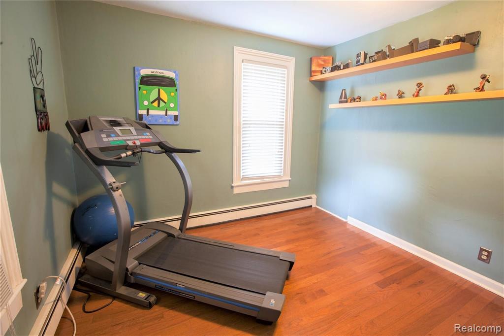 6372 Denton Road Belleville, MI 48111 - Photo 15 of 27