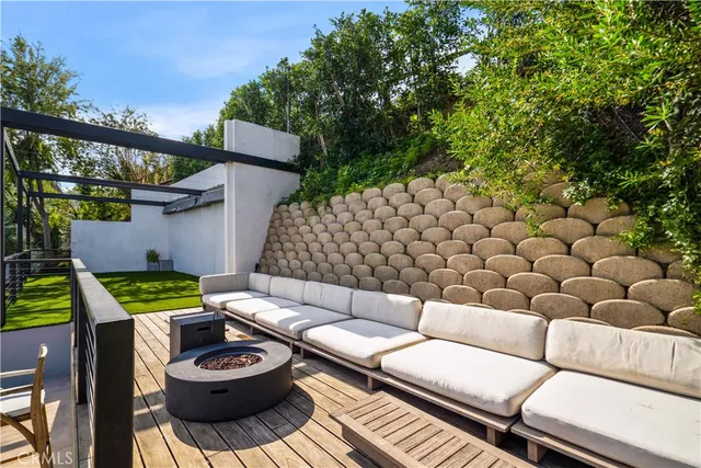 $26,500 | 11308 Dona Teresa Drive, Studio City, CA 91604