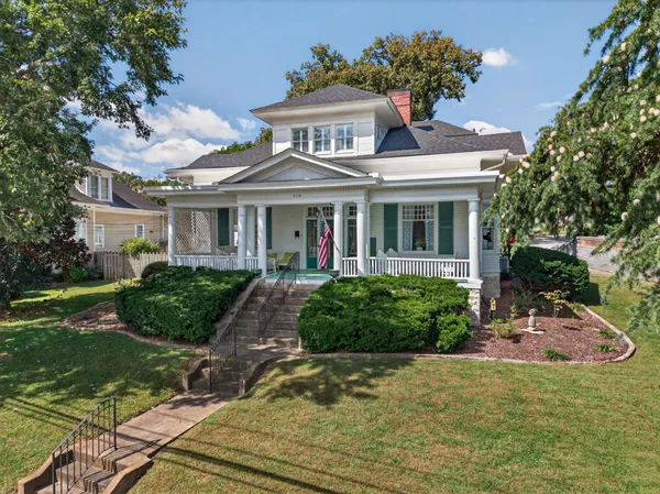 $924,900 | 310 Mulberry Avenue, Fayetteville, TN 37334