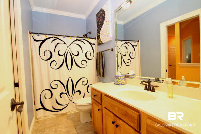 118 Sandy Ford Road Fairhope, AL 36532 - Photo 24 of 29 Upstairs bathroom 4