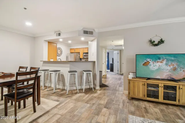 $215,000 | 2025 East Campbell Avenue, Unit 107, Phoenix, AZ 85016