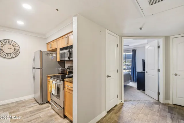 $215,000 | 2025 East Campbell Avenue, Unit 107, Phoenix, AZ 85016