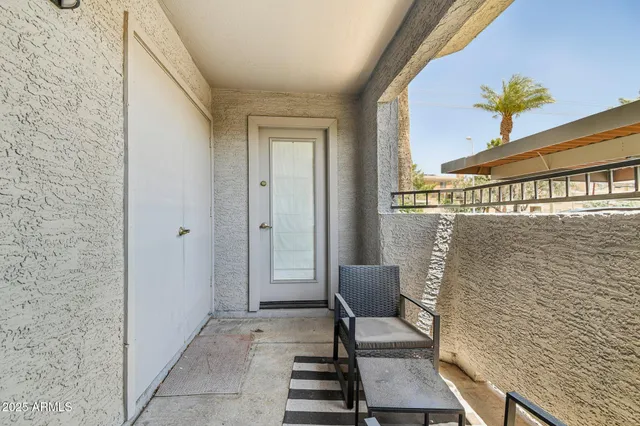 $215,000 | 2025 East Campbell Avenue, Unit 107, Phoenix, AZ 85016