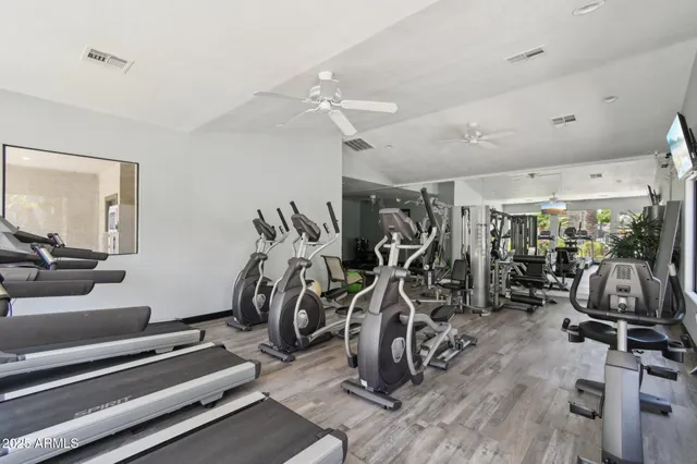 $215,000 | 2025 East Campbell Avenue, Unit 107, Phoenix, AZ 85016