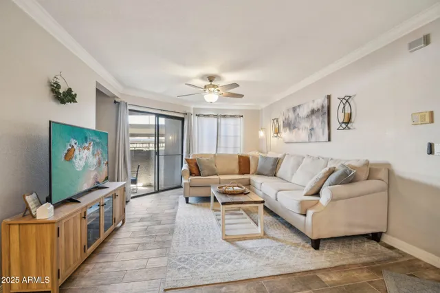 $215,000 | 2025 East Campbell Avenue, Unit 107, Phoenix, AZ 85016