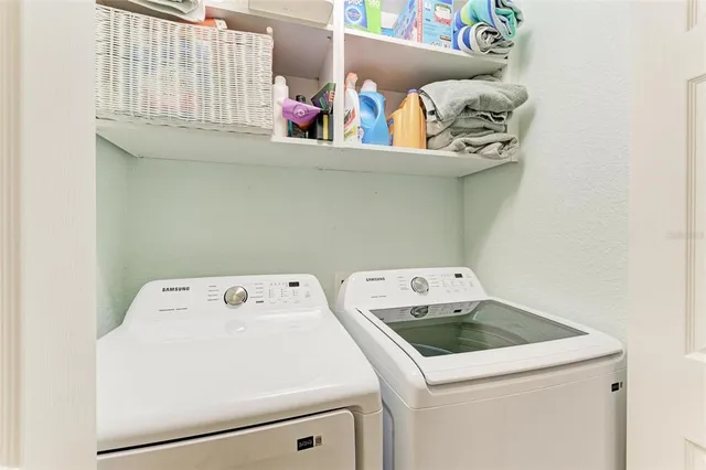 $395,000 | 5517 Palmer Circle, Unit 104, Bradenton, FL 34211