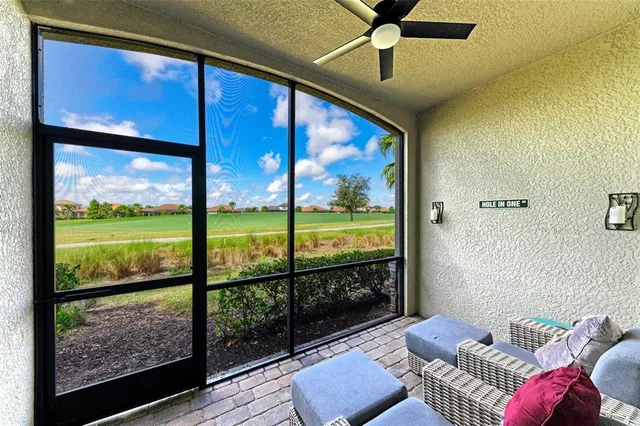 $395,000 | 5517 Palmer Circle, Unit 104, Bradenton, FL 34211