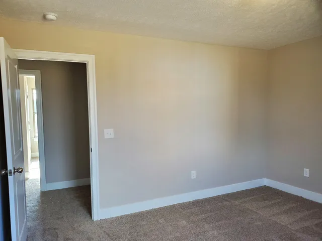 $358,900 | 2910 Vly Farms Drive, Christiana, TN 37037