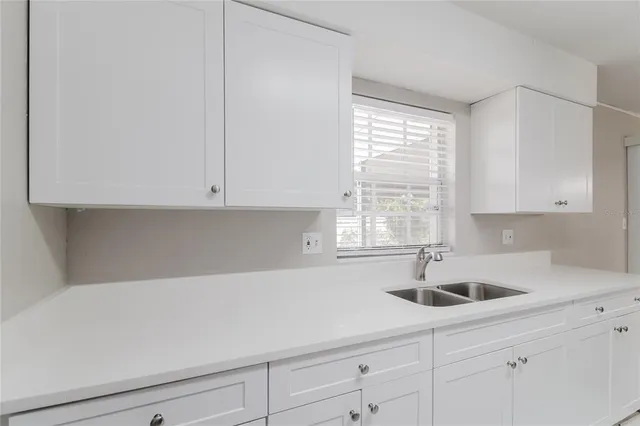 $2,375 | 8315 Calais Circle, Orlando, FL 32825