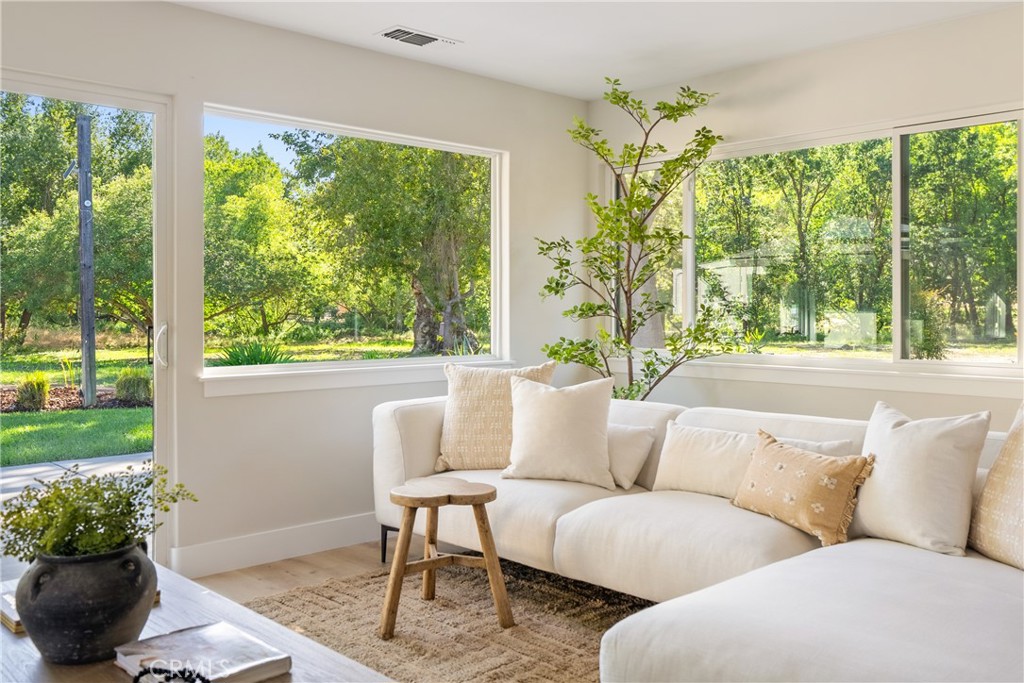 7900 Portola Road Atascadero, CA 93422 - Photo 13 of 68
