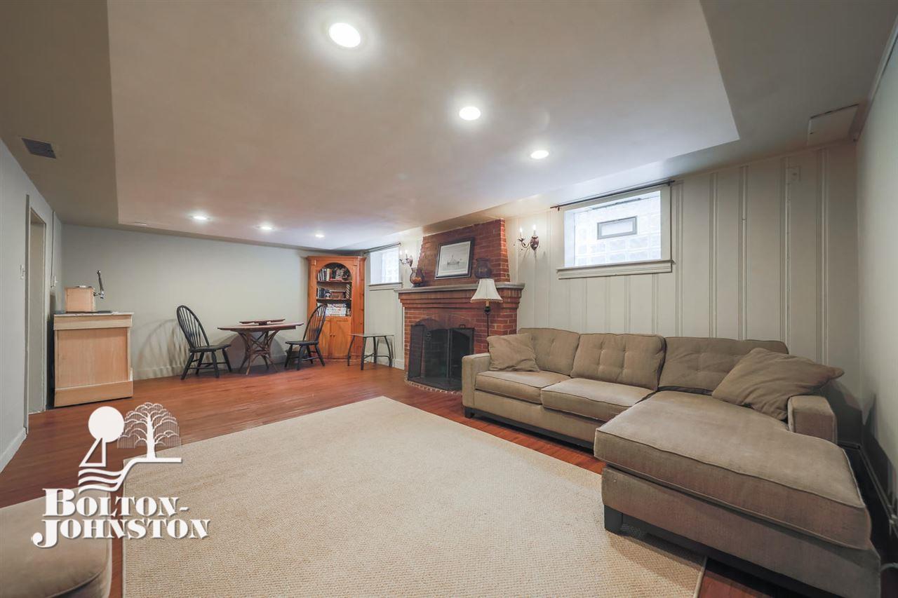 711 Barrington Road Grosse Pointe Park, MI 48215 - Photo 32 of 43