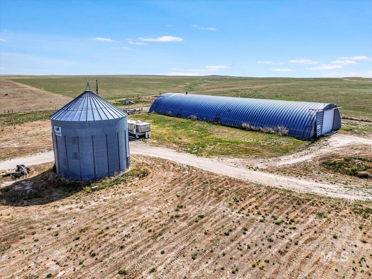 57 East 5400 Road North Hagerman, ID 83332 - Photo 13 of 45