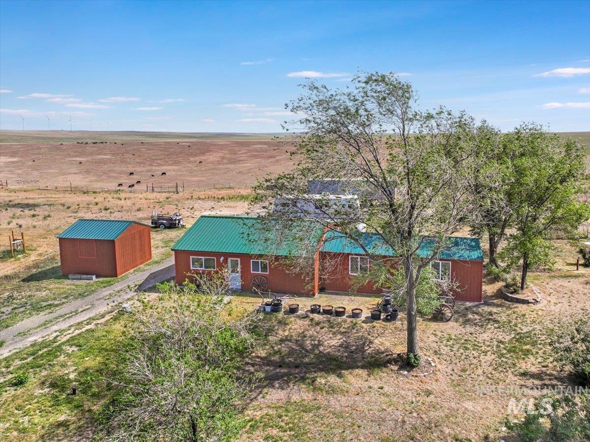 57 East 5400 Road North Hagerman, ID 83332 - Photo 2 of 45