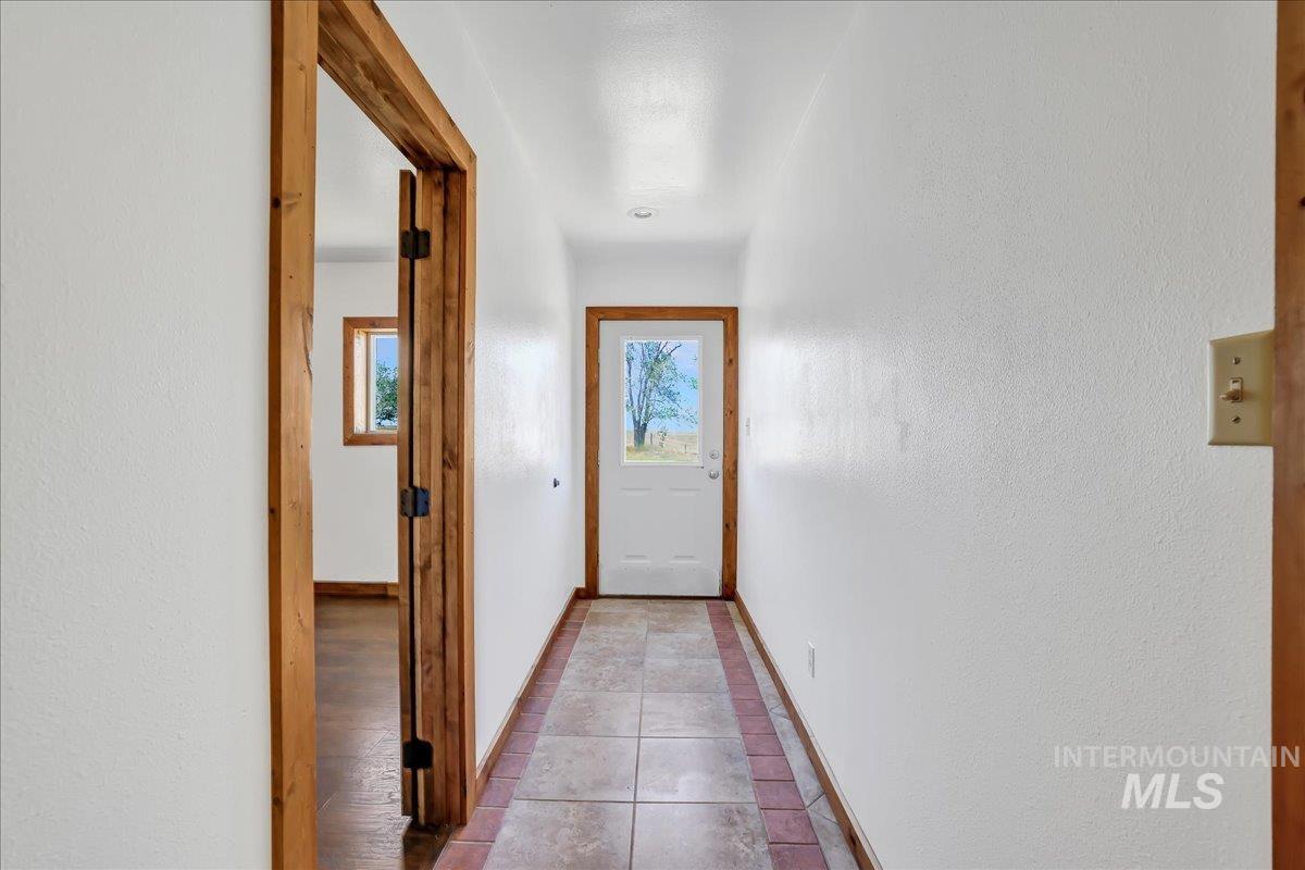 57 East 5400 Road North Hagerman, ID 83332 - Photo 21 of 45