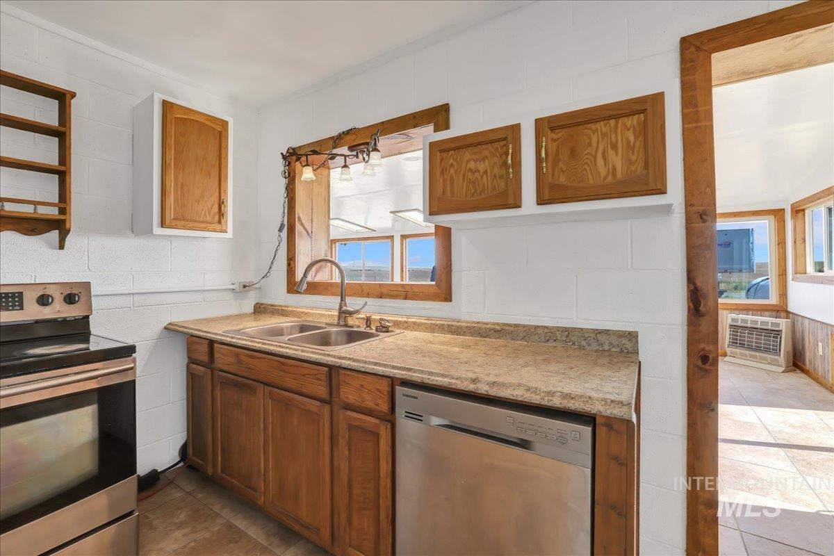 57 East 5400 Road North Hagerman, ID 83332 - Photo 32 of 45