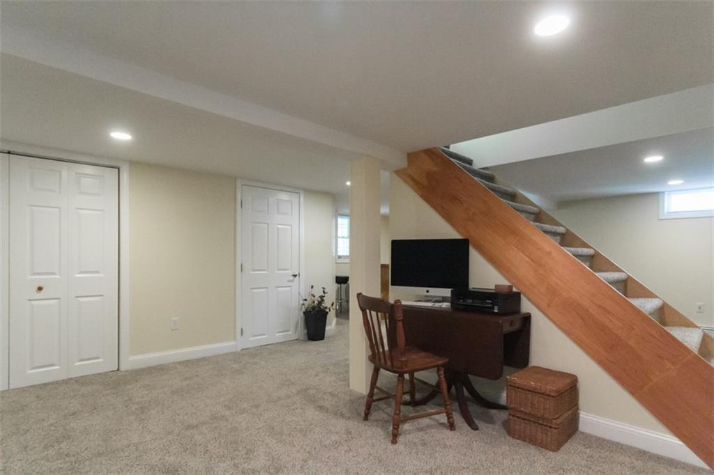 109 Wayside Road Portland, ME 04102 - Photo 26 of 35 Photo
