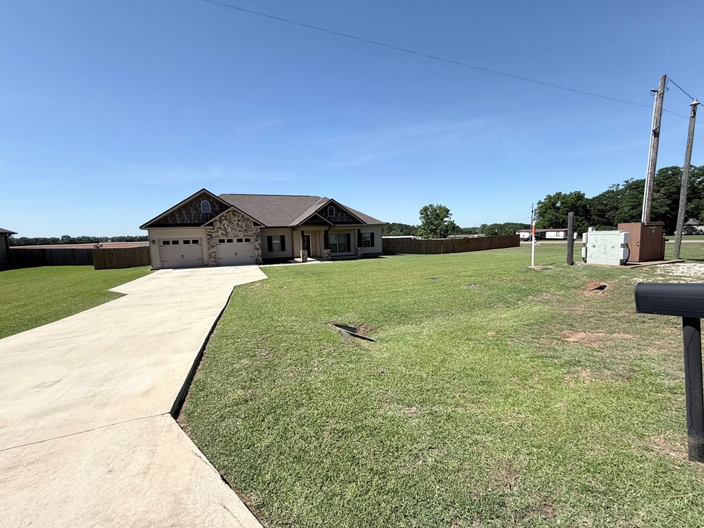 5590 Judge Logue Road Newton, AL 36352 - Photo 4 of 34