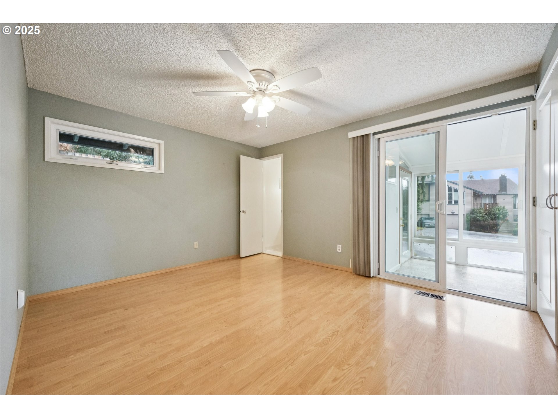 6170 Southwest Heights Lane Beaverton, OR 97007 - Photo 19 of 39