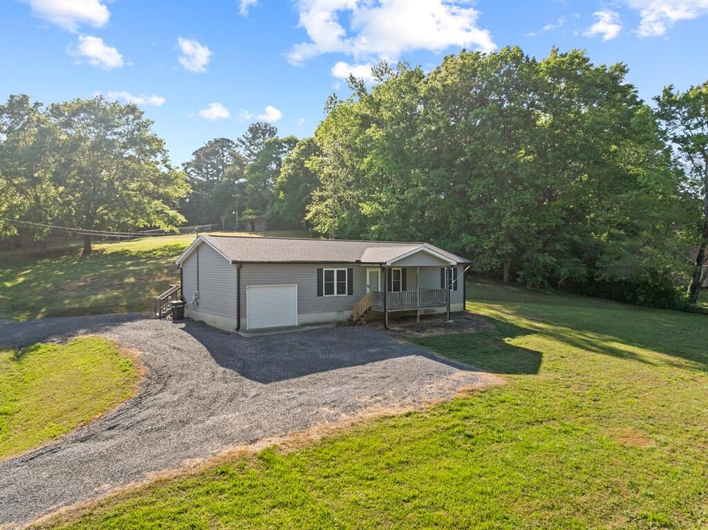 1403 Springs Road Dalton, GA 30721 - Photo 3 of 22 Gallery Image 3