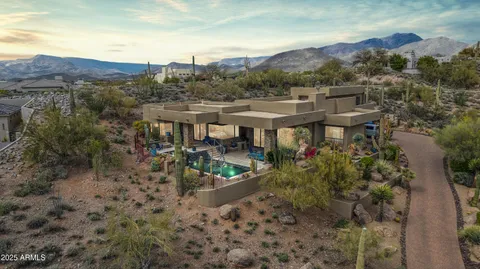 $2,680,000 | 38199 North Tranquil Way, Carefree, AZ 85377