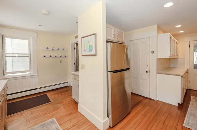 $699,900 | 25 Pleasant Street, Goffstown, NH 03045