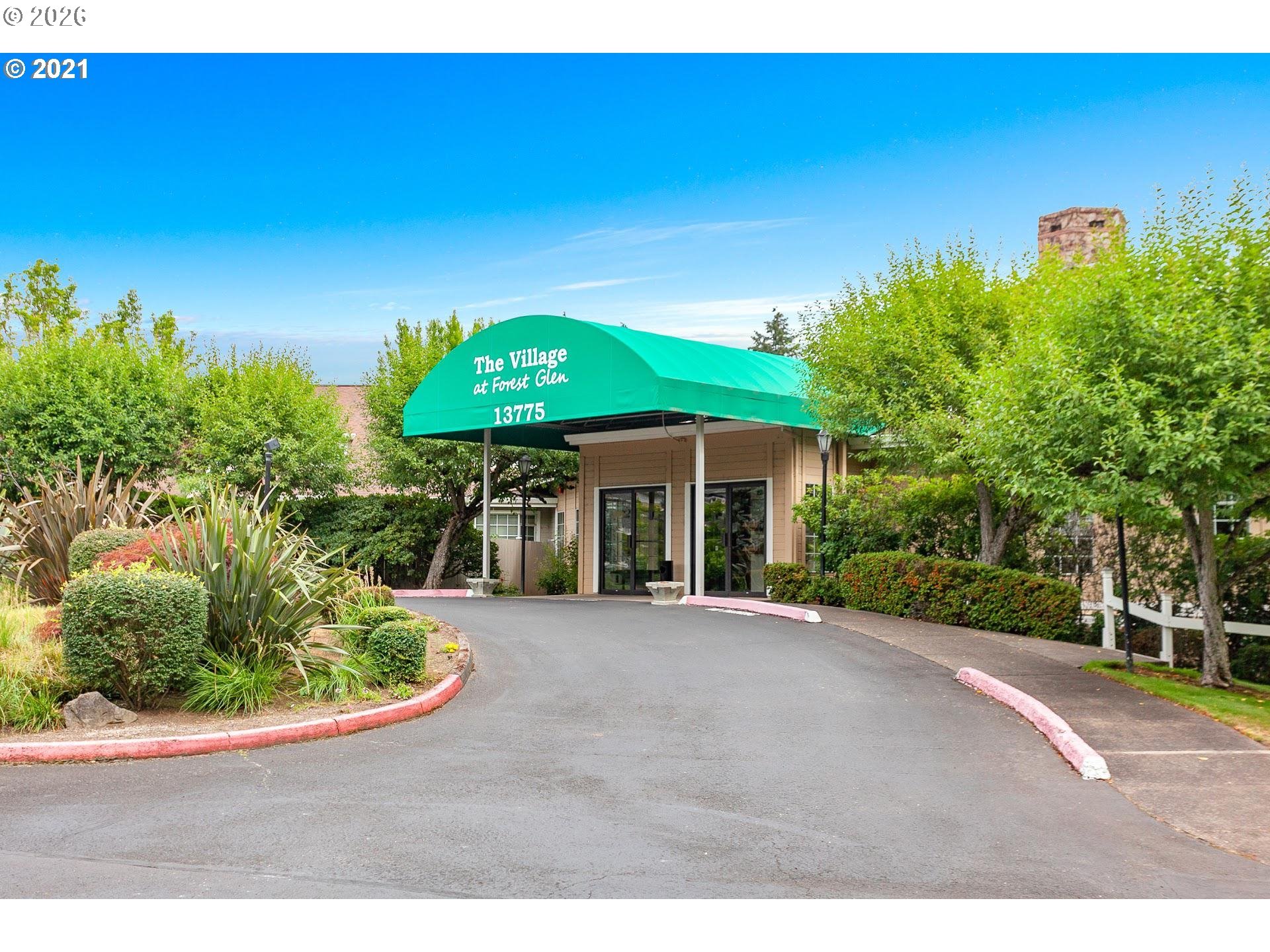 13775 Southwest Scholls Ferry Road Beaverton, OR 97008 - Photo 22 of 27