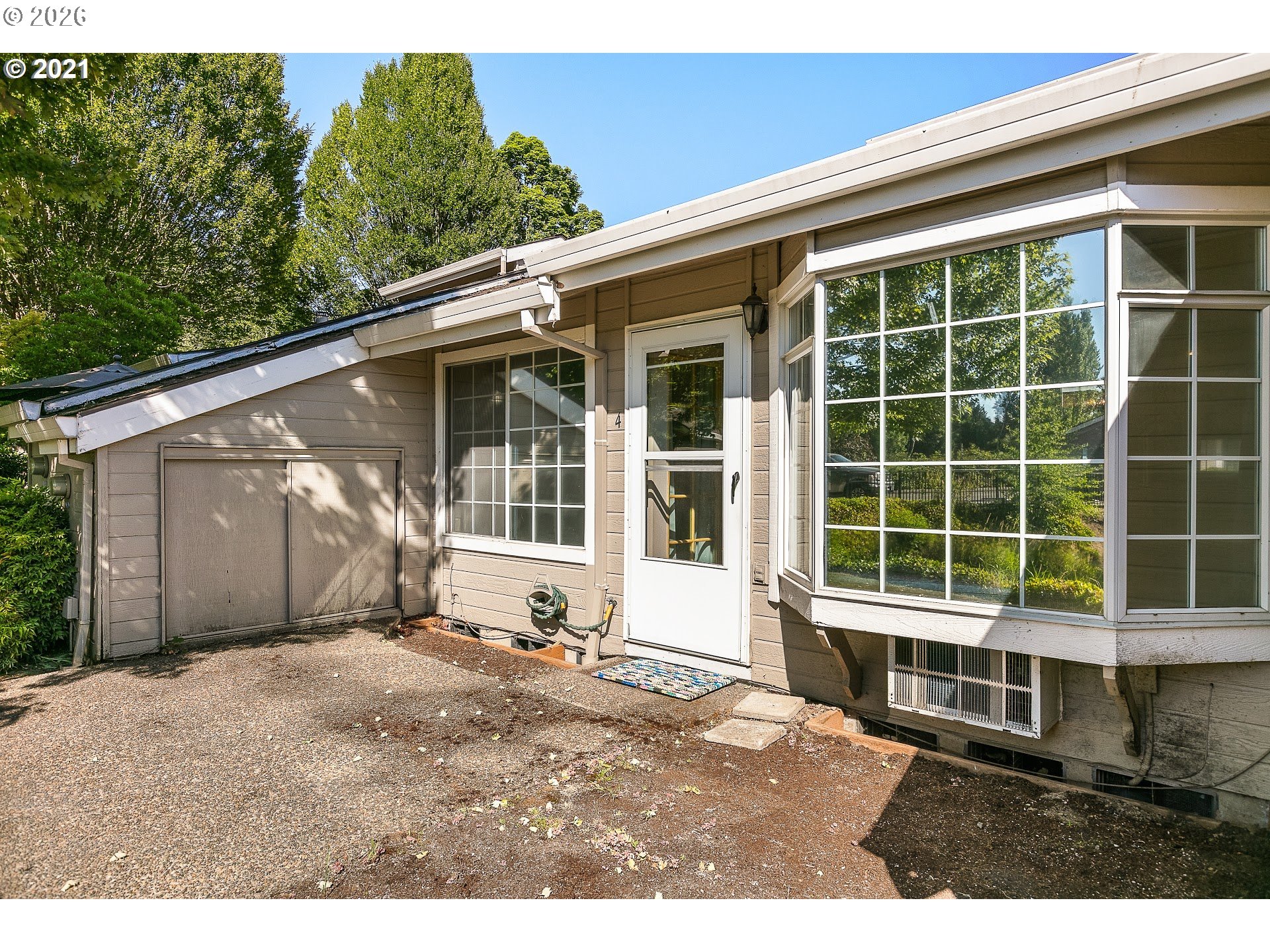 13775 Southwest Scholls Ferry Road Beaverton, OR 97008 - Photo 24 of 27