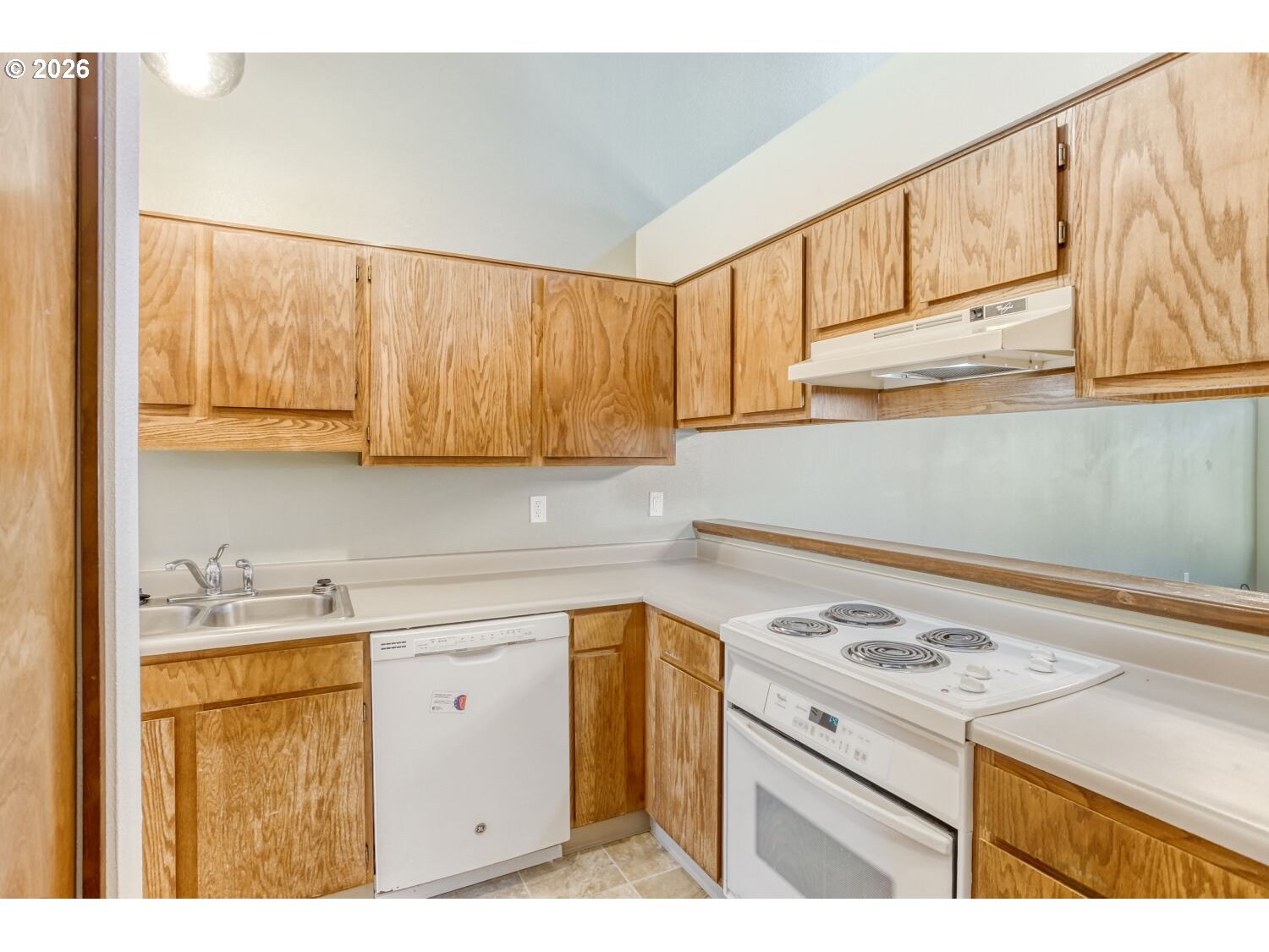 13775 Southwest Scholls Ferry Road Beaverton, OR 97008 - Photo 8 of 27