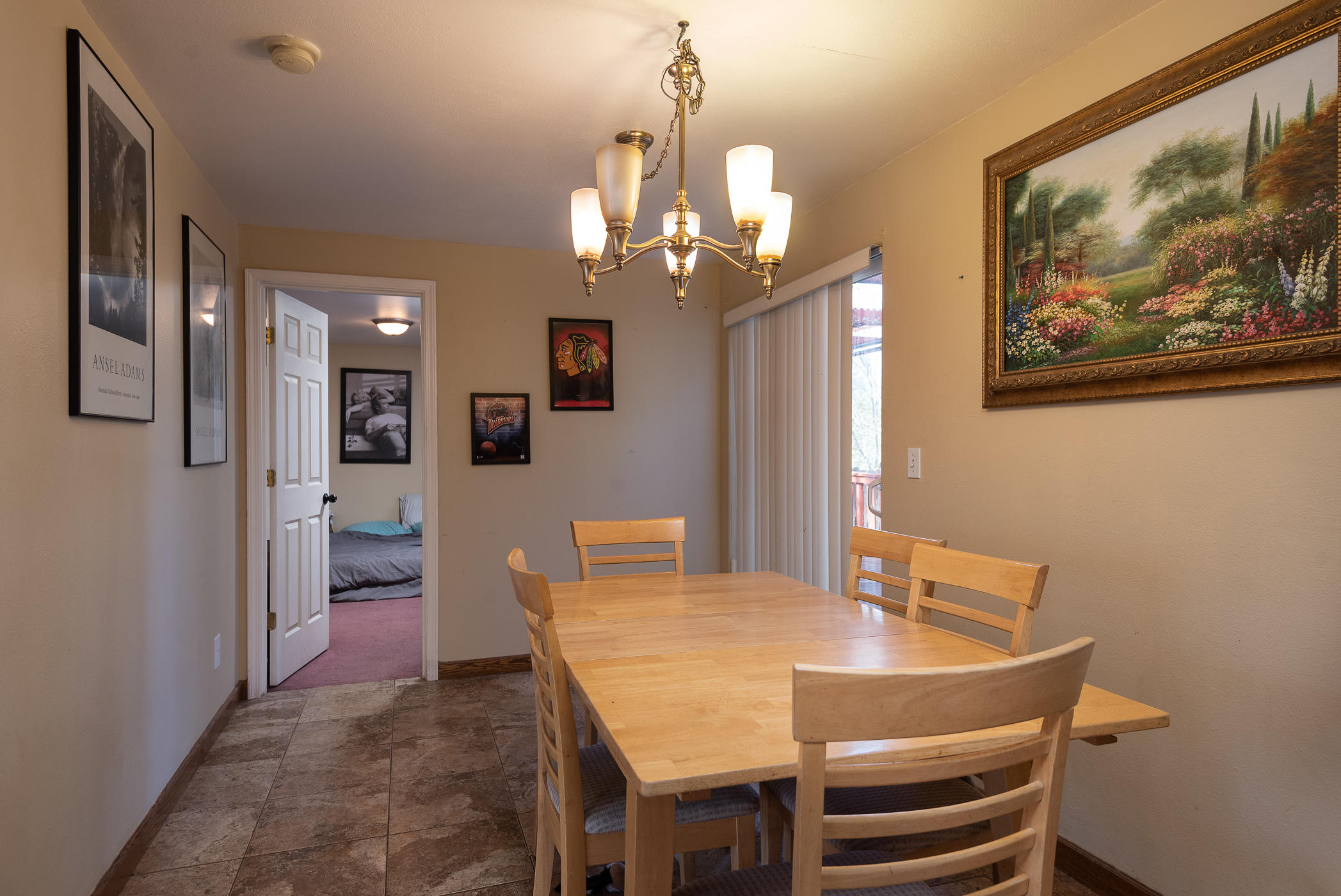 1543 Glacier Ridge Road Bend, OR 97701 - Photo 7 of 24 07 Dining to Main Level Master