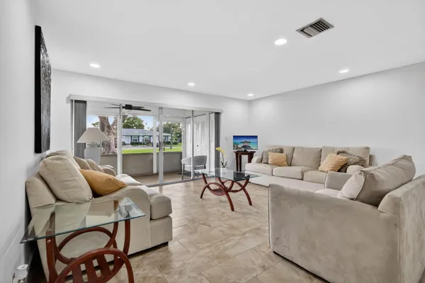 $2,650 | 5093 Privet Place, Unit A1, Delray Beach, FL 33484